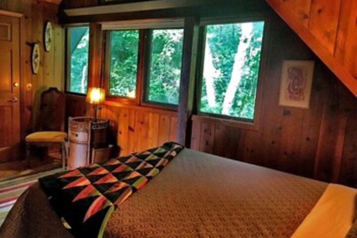 Room 9 of 22
