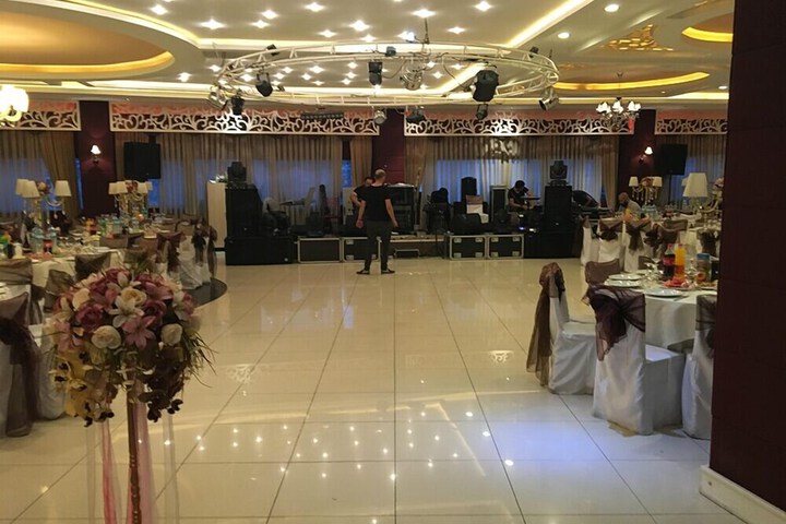 Ballroom/Hall 58 of 75