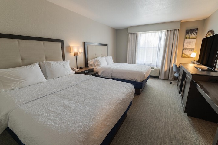 Room 12 of 60