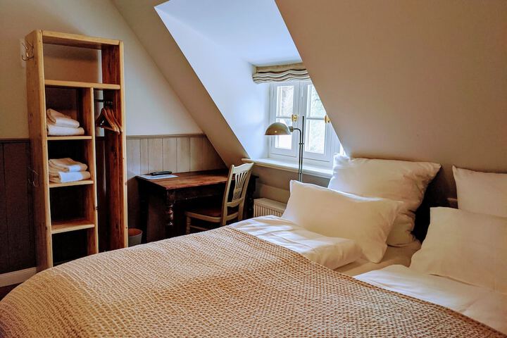 Room 30 of 70