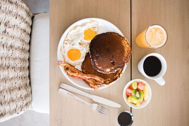 Breakfast/Coffee Service 70 of 85