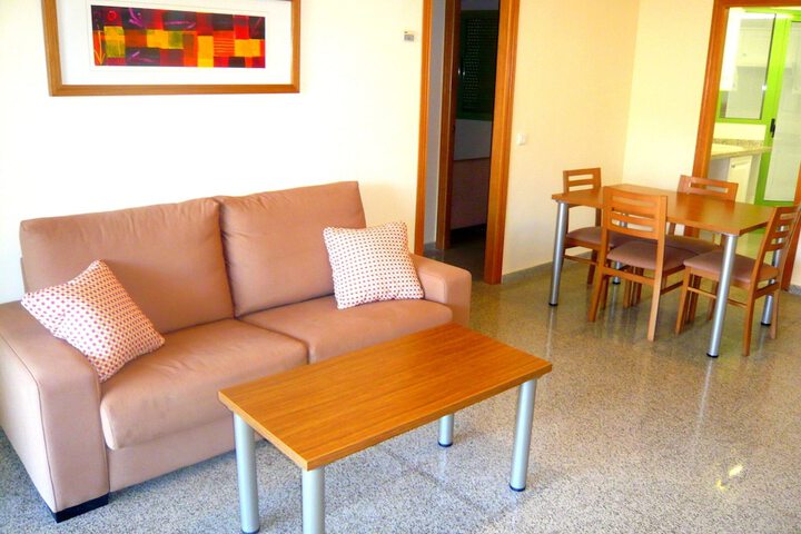 Room 15 of 36