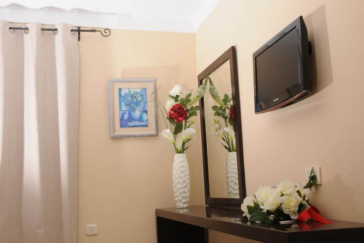 Room 37 of 103