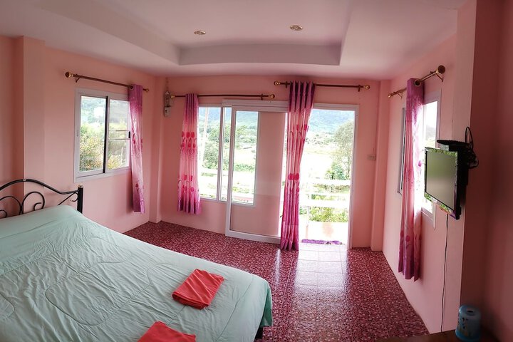 Room 14 of 34