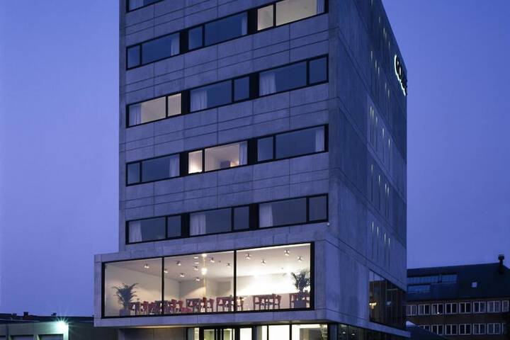 Hotel 34 of 35