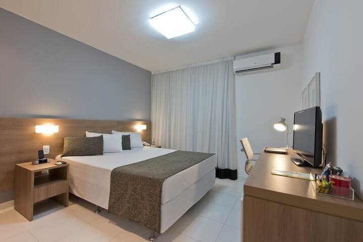 Room 8 of 44