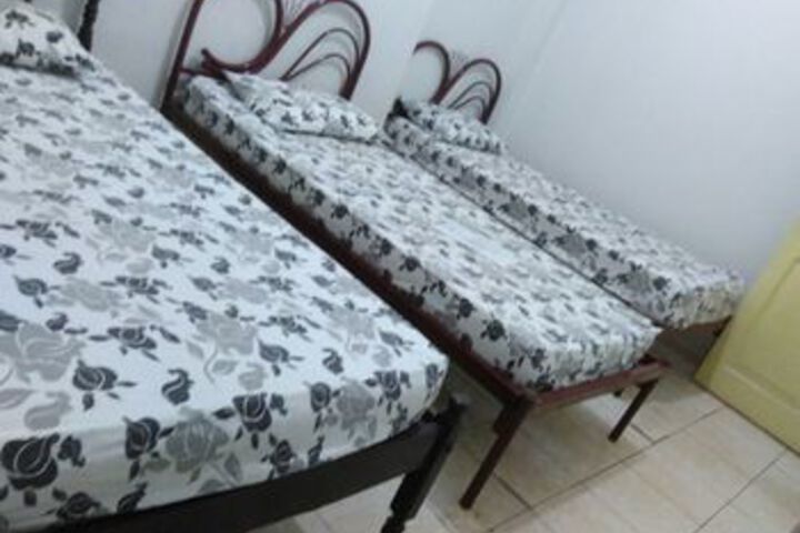 Room 72 of 189