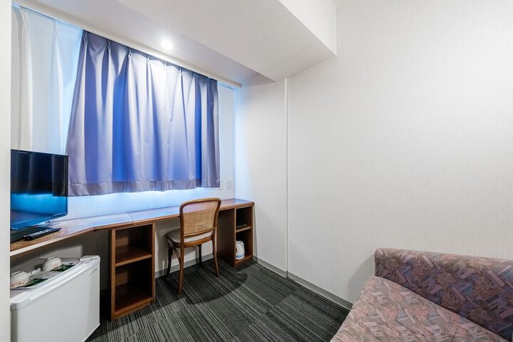 Room 25 of 112