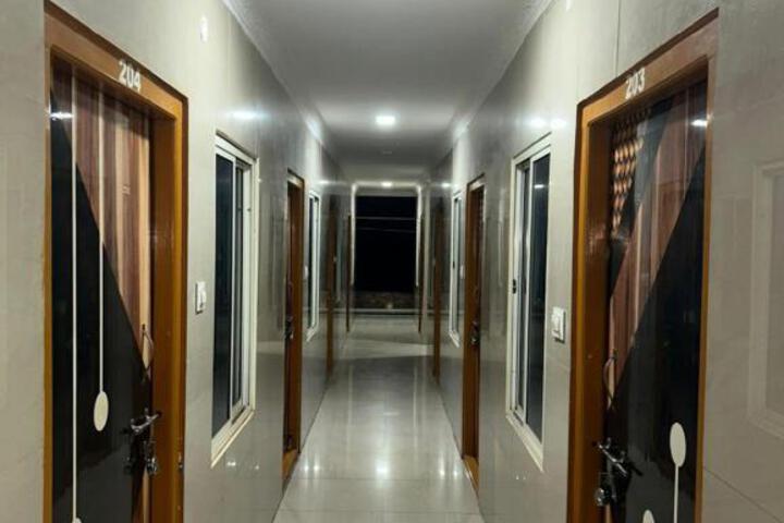 Hotel Shiva Residency
