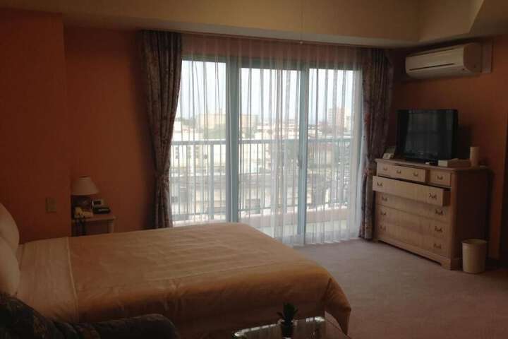 Room 15 of 41