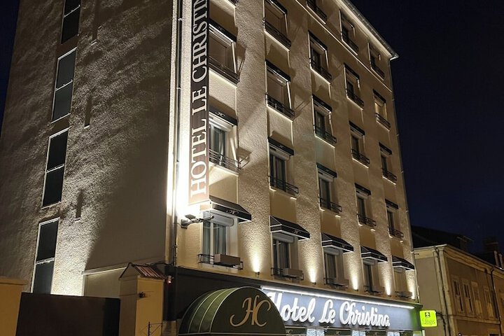 Hotel 55 of 55