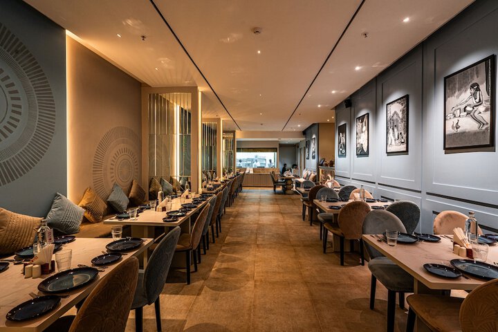 Dining 52 of 72