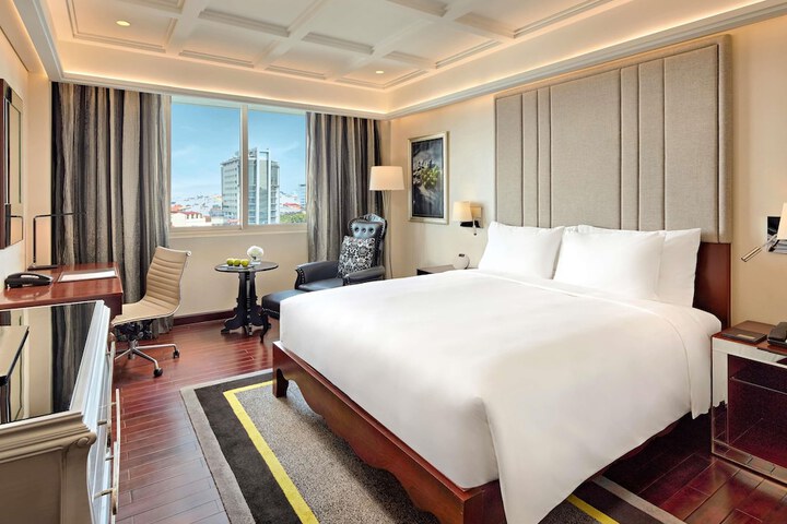 Room 20 of 106
