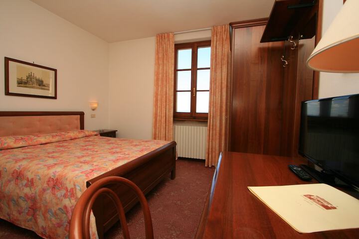 Room 19 of 58