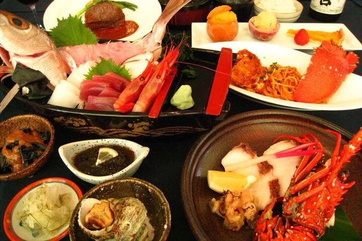 Dining Photos