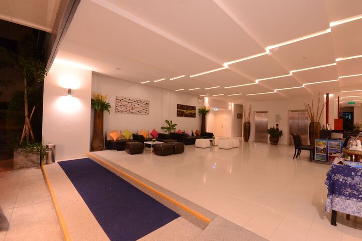 Lobby Photos