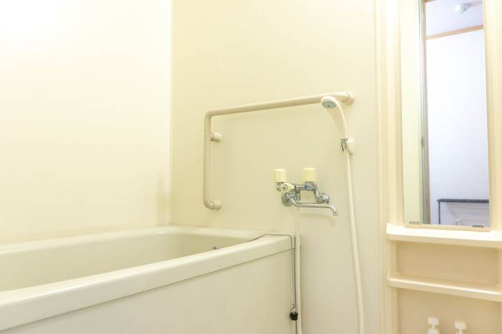Room 30 of 59
