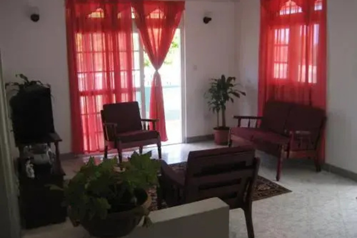 Room 2 of 11