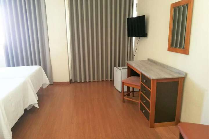 Room 13 of 62