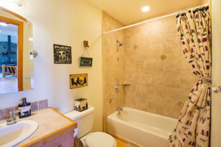 Room 2 of 14