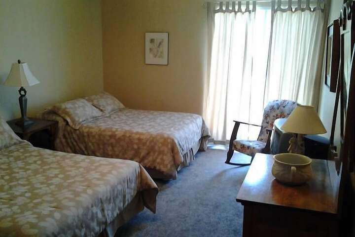 Room 16 of 49