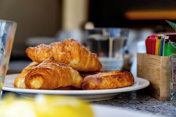 Breakfast/Coffee Service 106 of 139