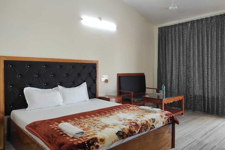 Room 7 of 29
