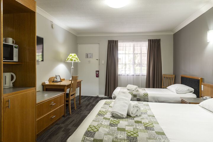 Room 15 of 85