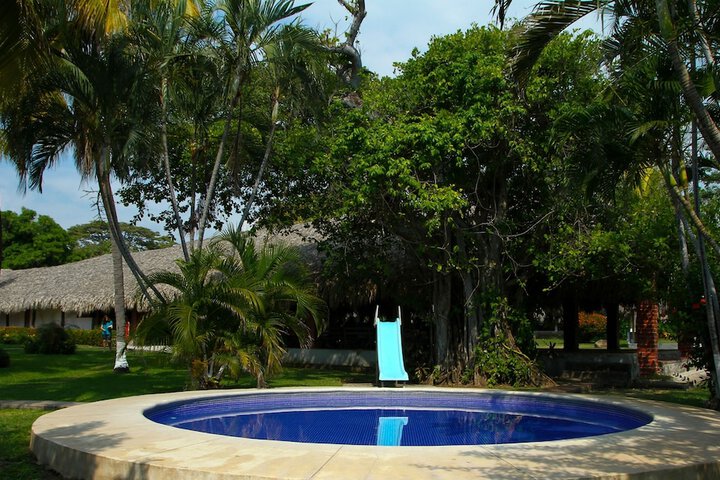 Pool 18 of 65