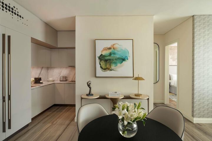 Room 16 of 145