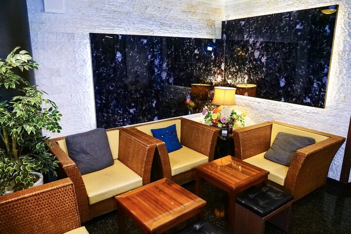 Hotel Lobby