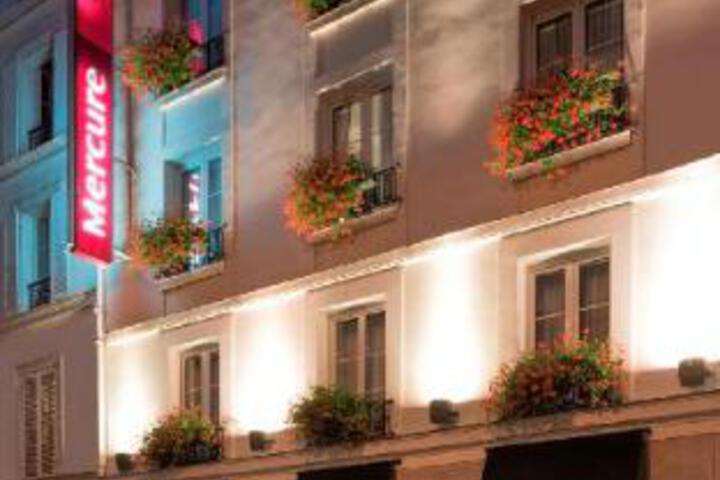 Mercure Paris Champs Elysees Hotel
