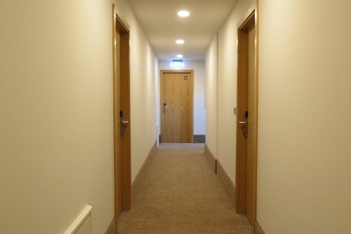Ballroom/Hall 77 of 82