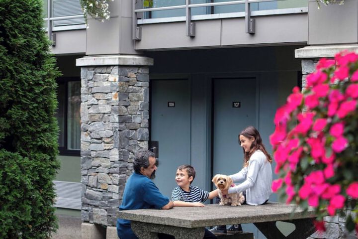 Property Grounds 77 of 84