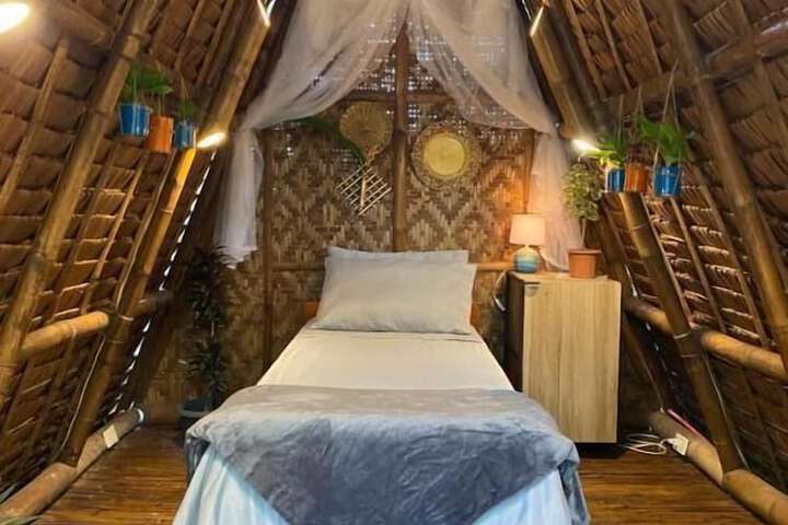 Room 7 of 36
