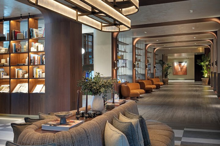 Hotel Interior 17 of 115