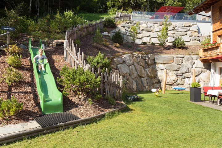 Childrens Activities 132 of 159