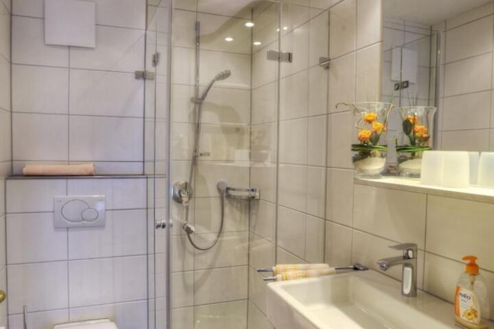 Clean Restrooms