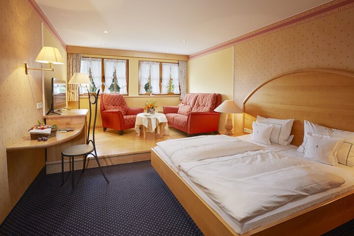 Room 6 of 70