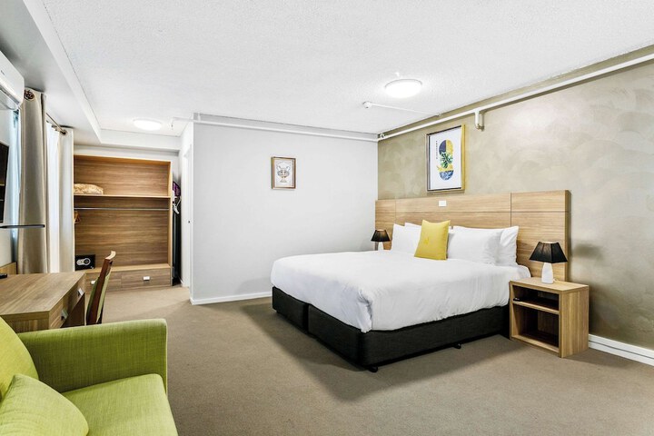 Room 29 of 44