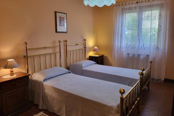 Room 18 of 160