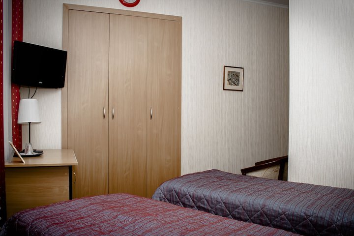 Room 23 of 45
