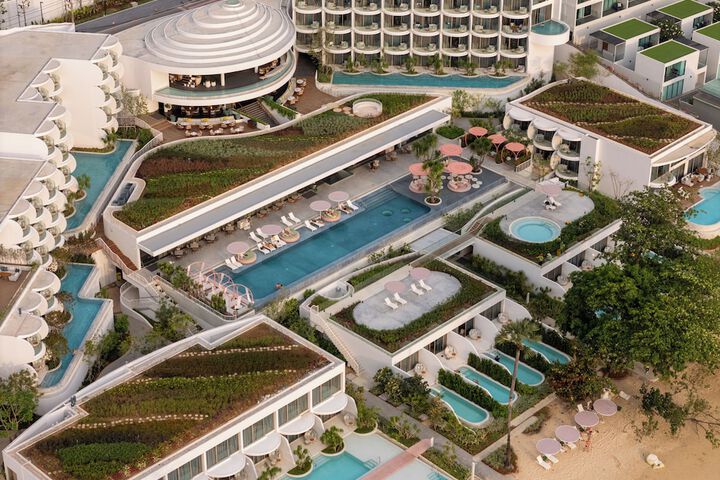 Hotel 193 of 210
