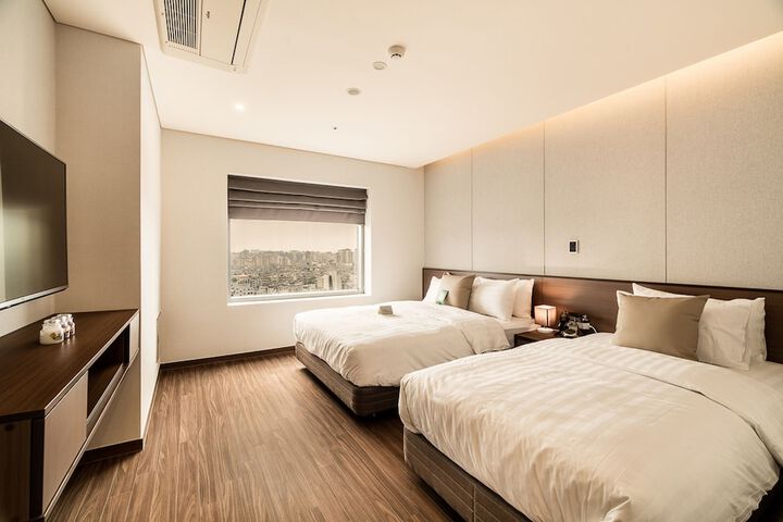 Room 22 of 69