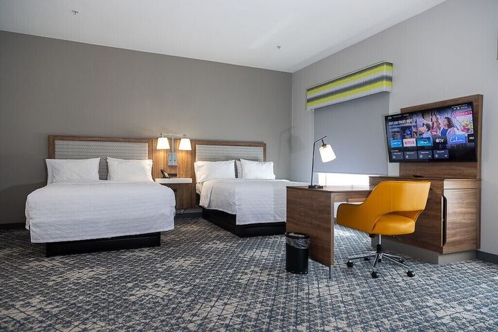 Room 11 of 31