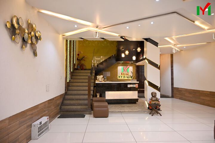Hotel Interior 5 of 37