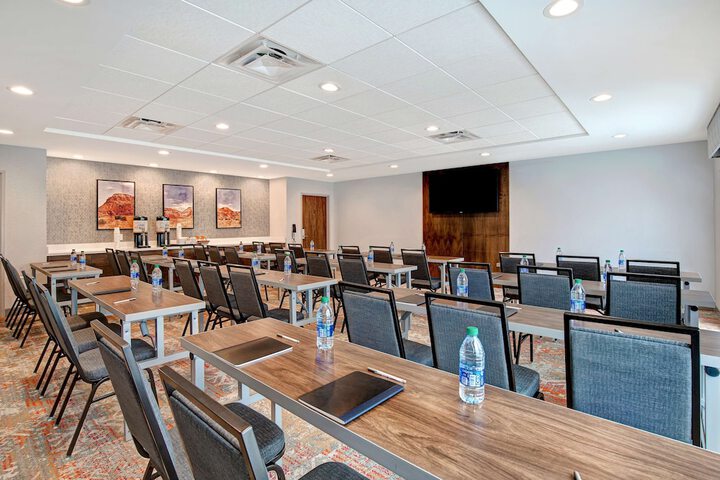 Meeting facility