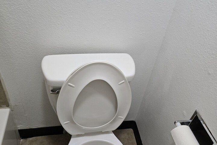 Room 49 of 79