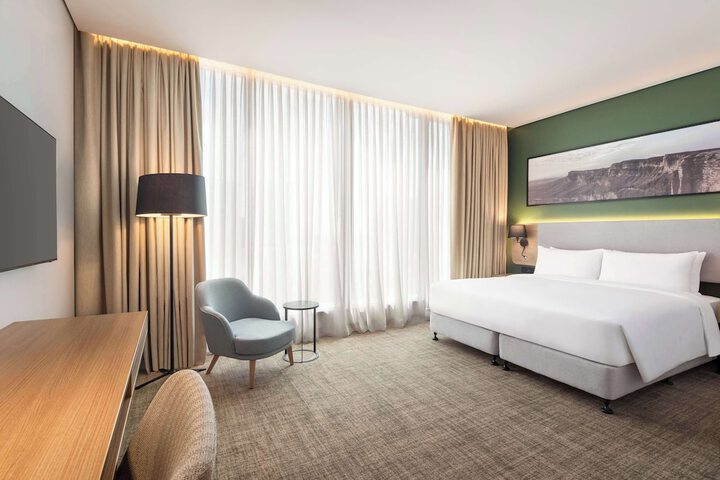 Room 21 of 223