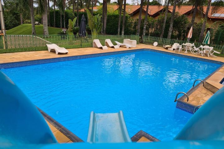 Pool 47 of 70